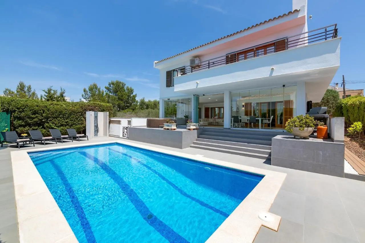 Ferienhaus Casa Kristel contacts